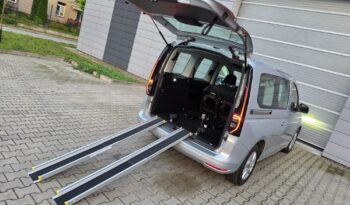 VOLKSWAGEN Caddy | FWD (przód) | Automatyczna | 122 KM | Srebrny full