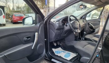 DACIA Logan  | przedni | Manualna | 90 KM | Czarny full