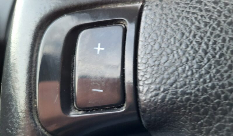 DACIA Logan  | przedni | Manualna | 90 KM | Czarny full