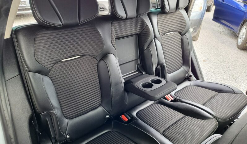 RENAULT Grand Scenic  | FWD (przód) | Manualna | 130 KM | bialy full