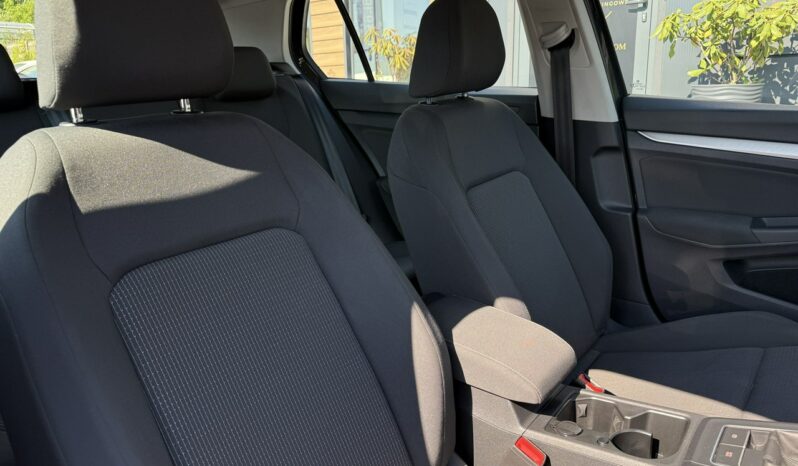 VOLKSWAGEN Golf  | przedni | Manualna | 110 KM | Szary full