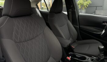 TOYOTA Corolla  | przedni | Manualna | 125 KM | bialy full