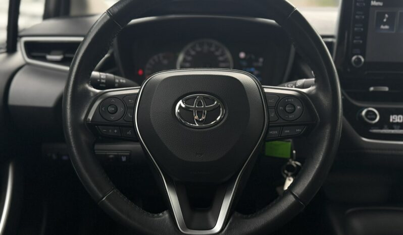 TOYOTA Corolla  | przedni | Manualna | 125 KM | bialy full