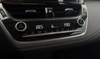 TOYOTA Corolla  | przedni | Manualna | 125 KM | bialy full