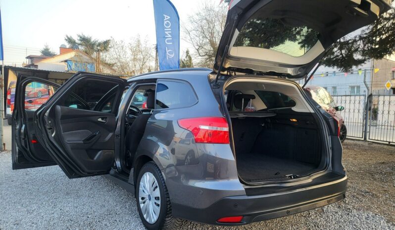 FORD Focus  | przedni | Manualna | 125 KM | Szary full