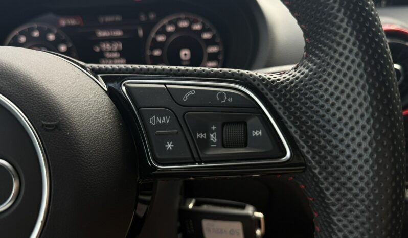 AUDI S3  | 4×4 (doł. automatycznie) | Automatyczna | 300 KM | Szary full