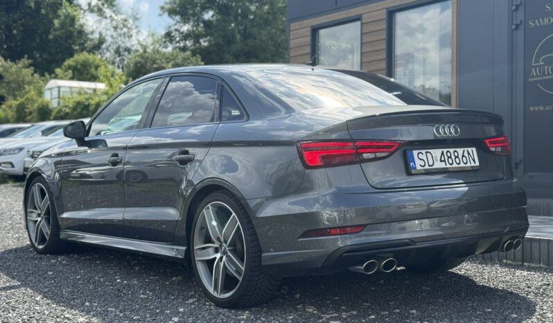 AUDI S3  | 4×4 (doł. automatycznie) | Automatyczna | 300 KM | Szary full