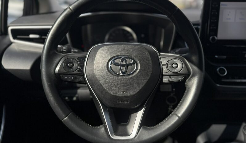 TOYOTA Corolla  | FWD (przód) | Automatyczna | 125 KM | bialy full