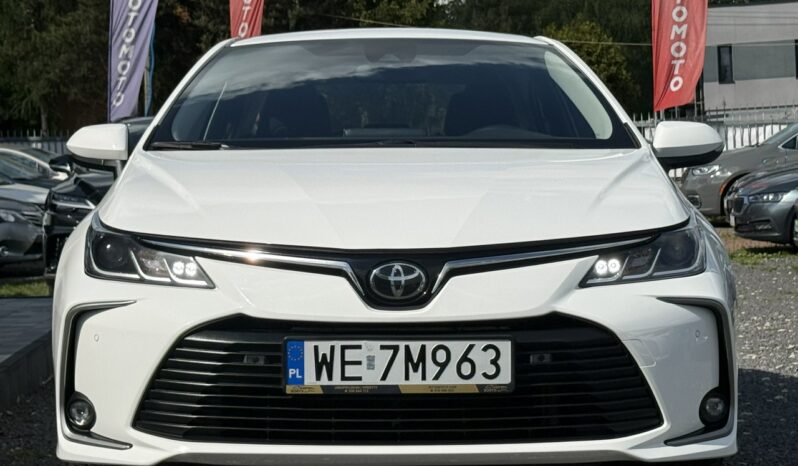 TOYOTA Corolla  | FWD (przód) | Automatyczna | 125 KM | bialy full
