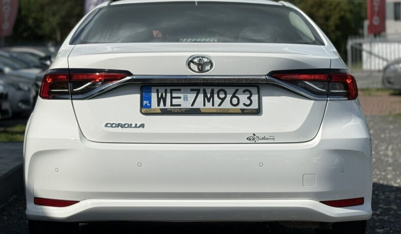 TOYOTA Corolla  | FWD (przód) | Automatyczna | 125 KM | bialy full