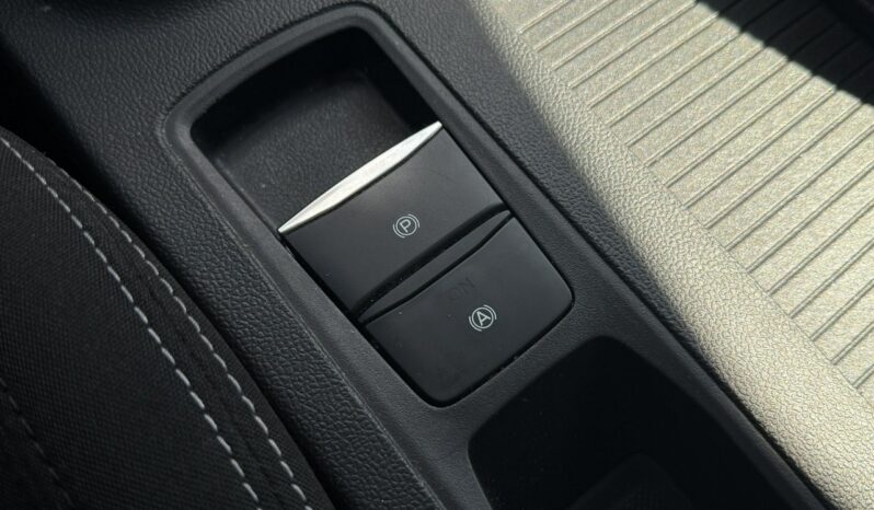 FORD Focus  | FWD (przód) | Manualna | 125 KM | Srebrny full