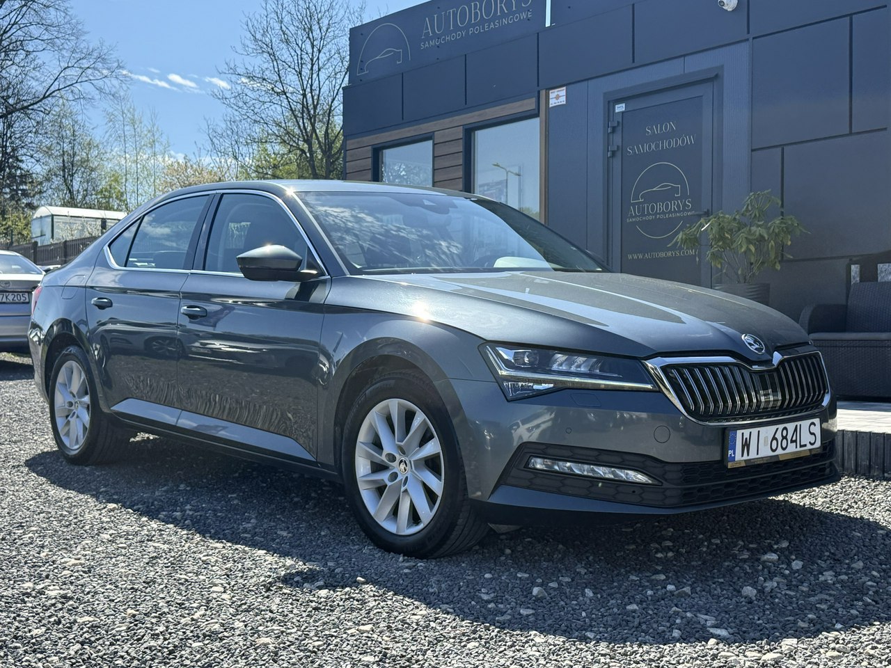Skoda Superb  | Przedni | Automatyczna | 150 Km | Szary