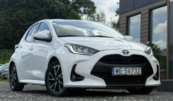 TOYOTA Yaris  | FWD (przód) | Automatyczna B/S | 116 KM | bialy full