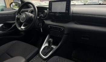 TOYOTA Yaris  | FWD (przód) | Automatyczna B/S | 116 KM | bialy full
