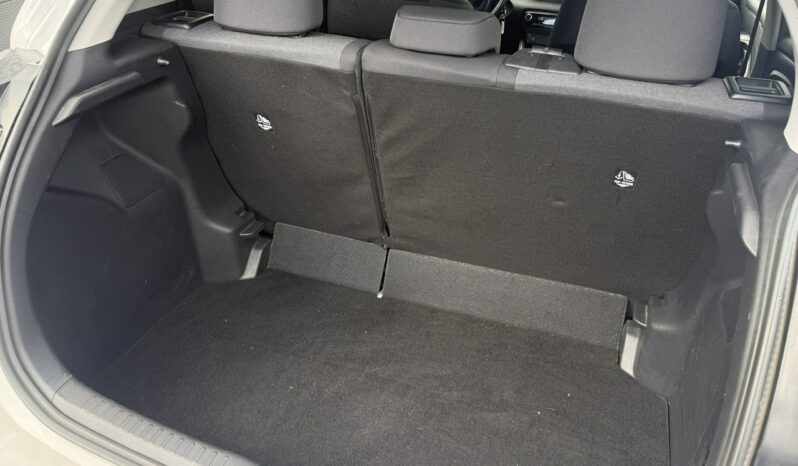 TOYOTA Yaris  | FWD (przód) | Automatyczna B/S | 116 KM | bialy full