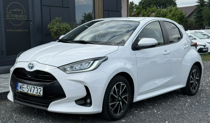 TOYOTA Yaris  | FWD (przód) | Automatyczna B/S | 116 KM | bialy full
