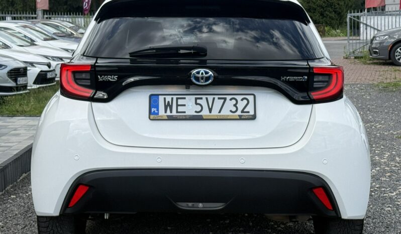 TOYOTA Yaris  | FWD (przód) | Automatyczna B/S | 116 KM | bialy full