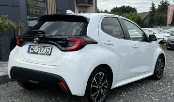 TOYOTA Yaris  | FWD (przód) | Automatyczna B/S | 116 KM | bialy full