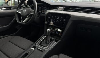VOLKSWAGEN Passat  | FWD (przód) | Automatyczna | 150 KM | Srebrny full
