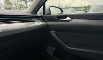 VOLKSWAGEN Passat  | FWD (przód) | Automatyczna | 150 KM | Srebrny full