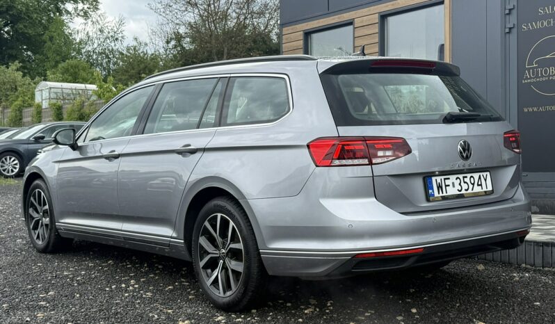 VOLKSWAGEN Passat  | FWD (przód) | Automatyczna | 150 KM | Srebrny full