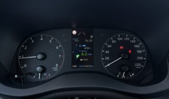 TOYOTA Yaris  | przedni | Manualna | 125 KM | bialy full