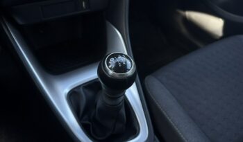 TOYOTA Yaris  | przedni | Manualna | 125 KM | bialy full