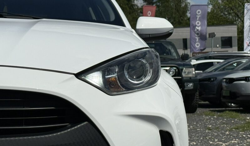 TOYOTA Yaris  | przedni | Manualna | 125 KM | bialy full