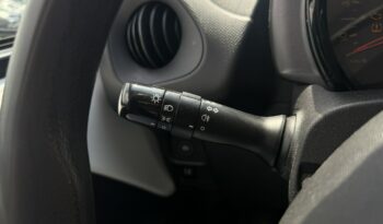 TOYOTA Aygo  | przedni | Manualna | 72 KM | bialy full