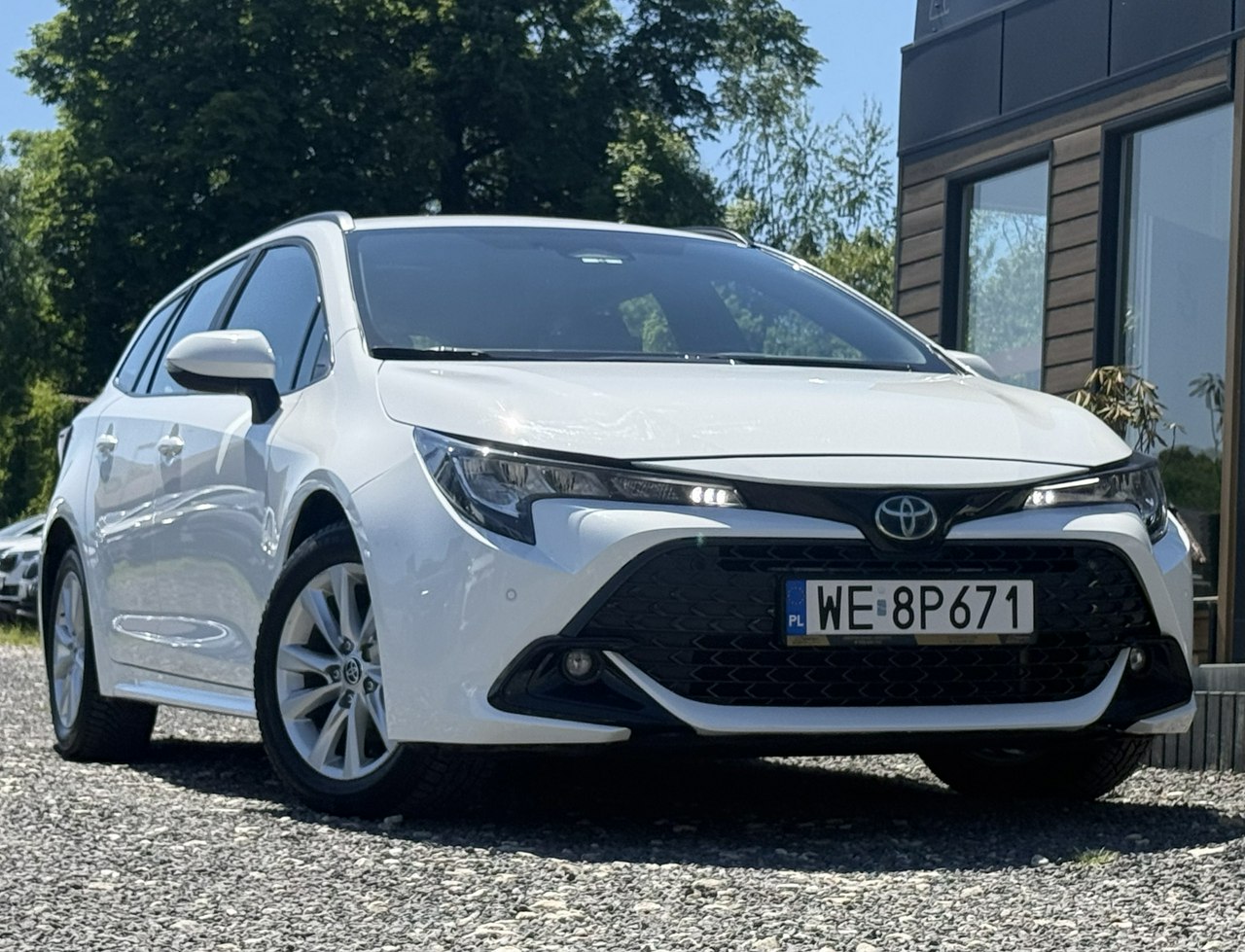 Toyota Corolla  | Przedni | Automatyczna | 140 Km | Bialy