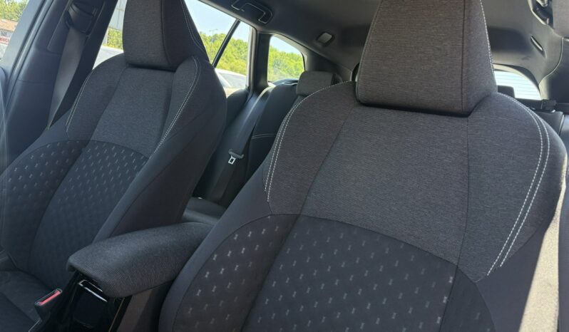 TOYOTA Corolla  | FWD (przód) | Automatyczna | 140 KM | bialy full