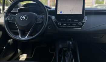 TOYOTA Corolla  | FWD (przód) | Automatyczna | 140 KM | bialy full