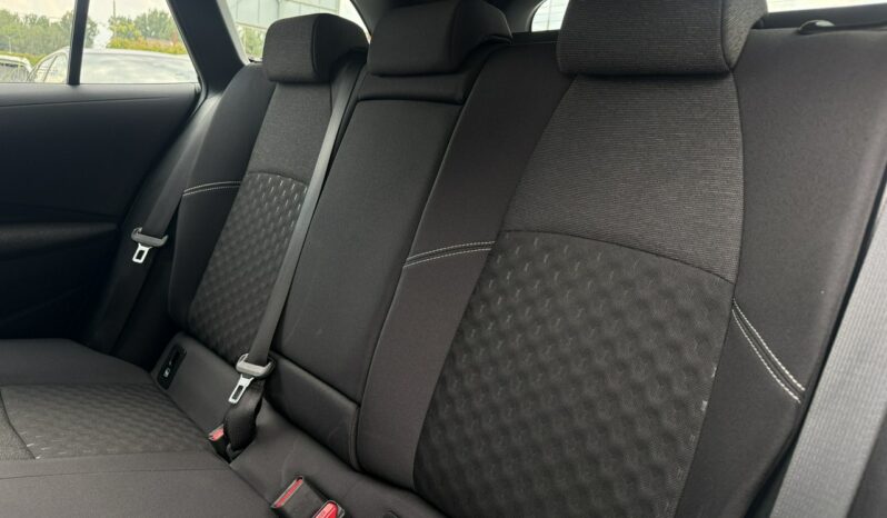 TOYOTA Corolla  | FWD (przód) | Automatyczna | 140 KM | bialy full