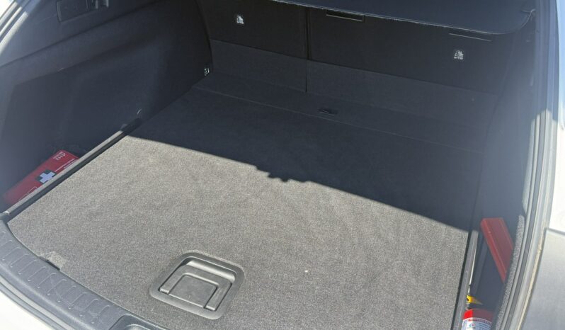 TOYOTA Corolla  | FWD (przód) | Automatyczna | 140 KM | bialy full
