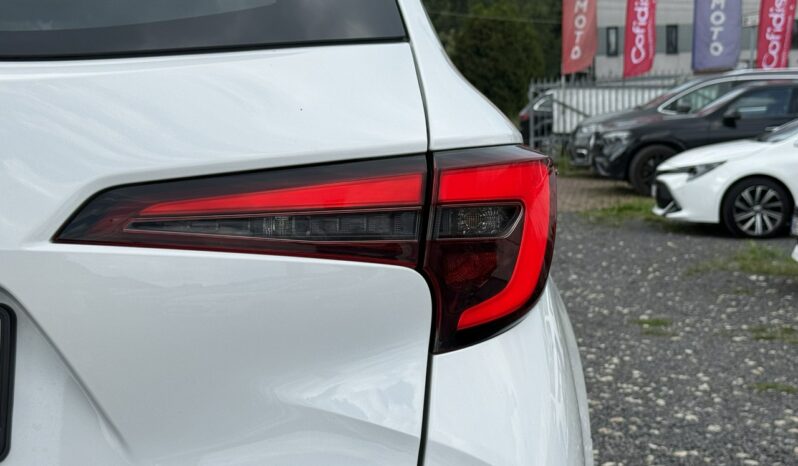 TOYOTA Corolla  | FWD (przód) | Automatyczna | 140 KM | bialy full
