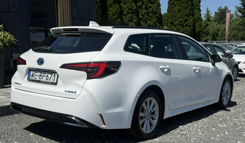 TOYOTA Corolla  | FWD (przód) | Automatyczna | 140 KM | bialy full