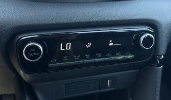 TOYOTA Yaris  | FWD (przód) | Automatyczna B/S | 116 KM | Srebrny full
