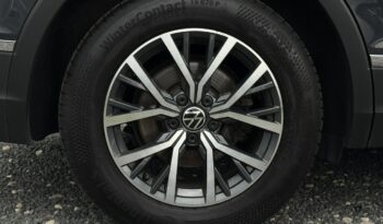 VOLKSWAGEN Tiguan  | FWD (przód) | Manualna | 150 KM | Szary full