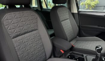 VOLKSWAGEN Tiguan  | FWD (przód) | Manualna | 150 KM | Szary full