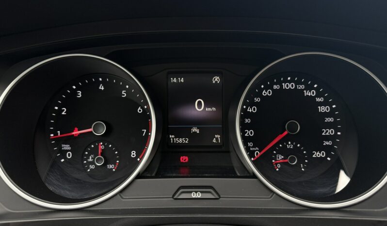 VOLKSWAGEN Tiguan  | FWD (przód) | Manualna | 150 KM | Szary full
