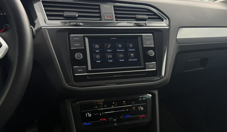 VOLKSWAGEN Tiguan  | FWD (przód) | Manualna | 150 KM | Szary full