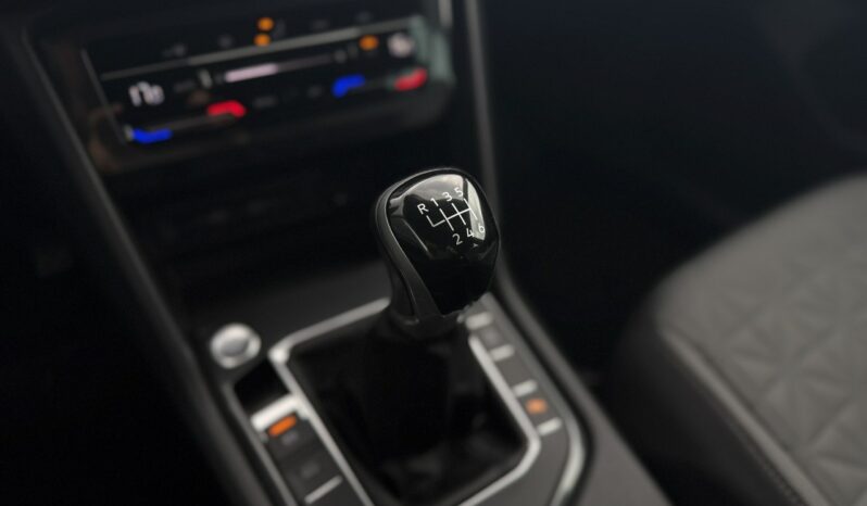 VOLKSWAGEN Tiguan  | FWD (przód) | Manualna | 150 KM | Szary full