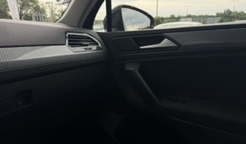 VOLKSWAGEN Tiguan  | FWD (przód) | Manualna | 150 KM | Szary full