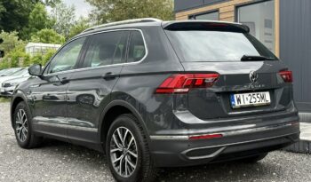 VOLKSWAGEN Tiguan  | FWD (przód) | Manualna | 150 KM | Szary full