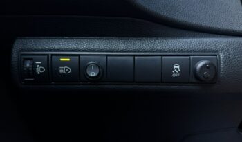 TOYOTA Corolla  | FWD (przód) | Automatyczna | 122 KM | Srebrny full