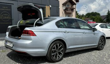 VOLKSWAGEN Passat  | FWD (przód) | Manualna | 150 KM | Srebrny full