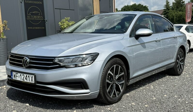 VOLKSWAGEN Passat  | FWD (przód) | Manualna | 150 KM | Srebrny full