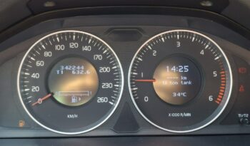 Volvo V60 | FWD (przód) | Manualna | 136 KM | Biały full