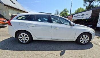 Volvo V60 | FWD (przód) | Manualna | 136 KM | Biały full