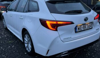 TOYOTA Corolla  | FWD (przód) | Automatyczna | 140 KM | bialy full